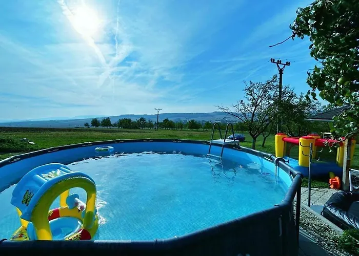 Prazdninovy Dum, Relax Ve Vlcnovskych Budach 펜션