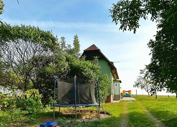 펜션 Prazdninovy Dum, Relax Ve Vlcnovskych Budach *